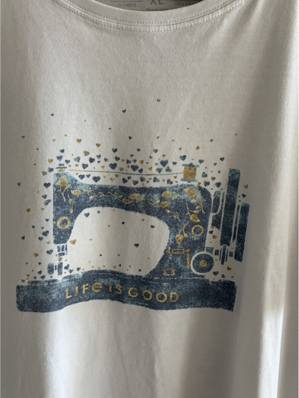 Life Is Good XL Crusher Tee Sewing Machine Graphic Short Sleeve White - Picture 4 of 5